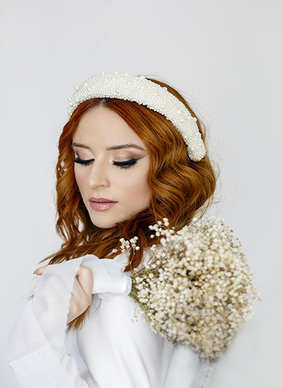 İNCİ TAÇ